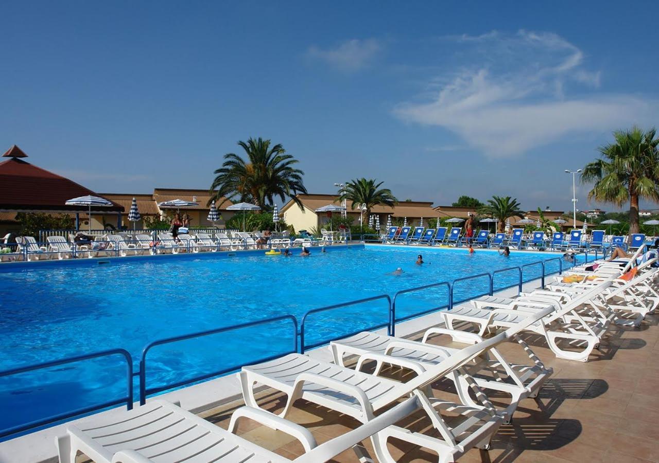La Pace Village Residence Club Tropea Exterior photo